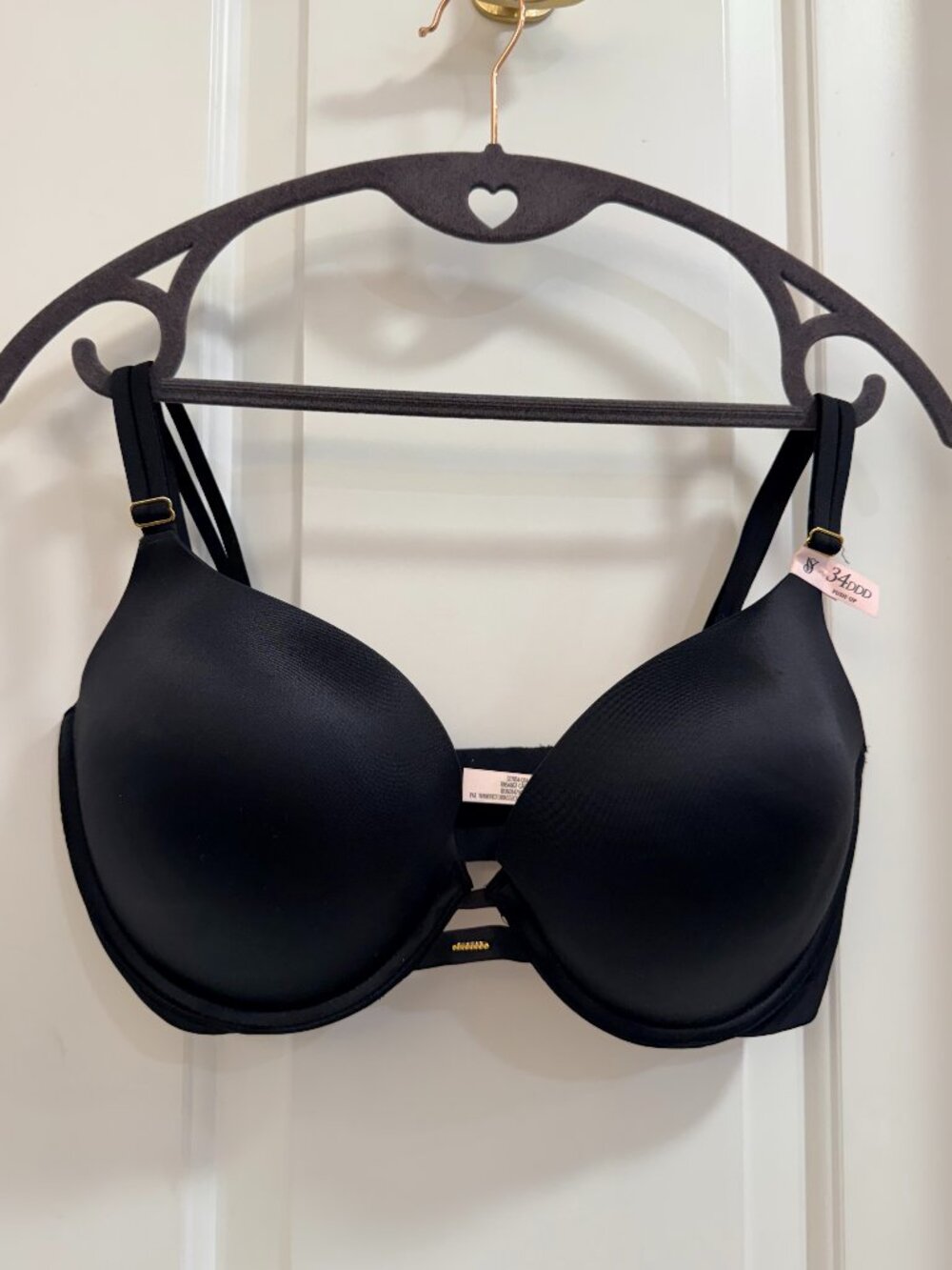 Victoria’s Secret Very Sexy Push Up Bra 34DDD NWT